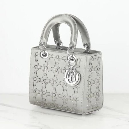شنطة Lady Dior / لون سكني ، زركون فضي 