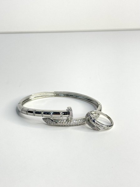  ( اسوارة cartier + خاتم ) / فضي 