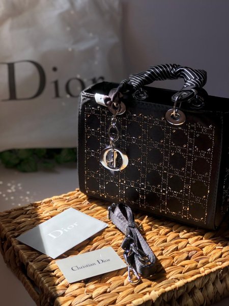 شنطة Lady Dior / لون اسود ، زركون فضي